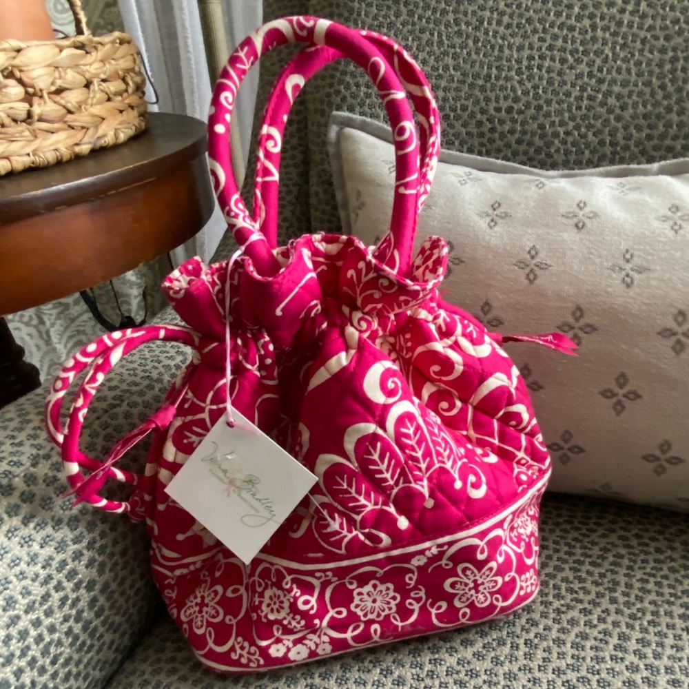 NWT Vera Bradley Twirly Birds Drawstring Tote